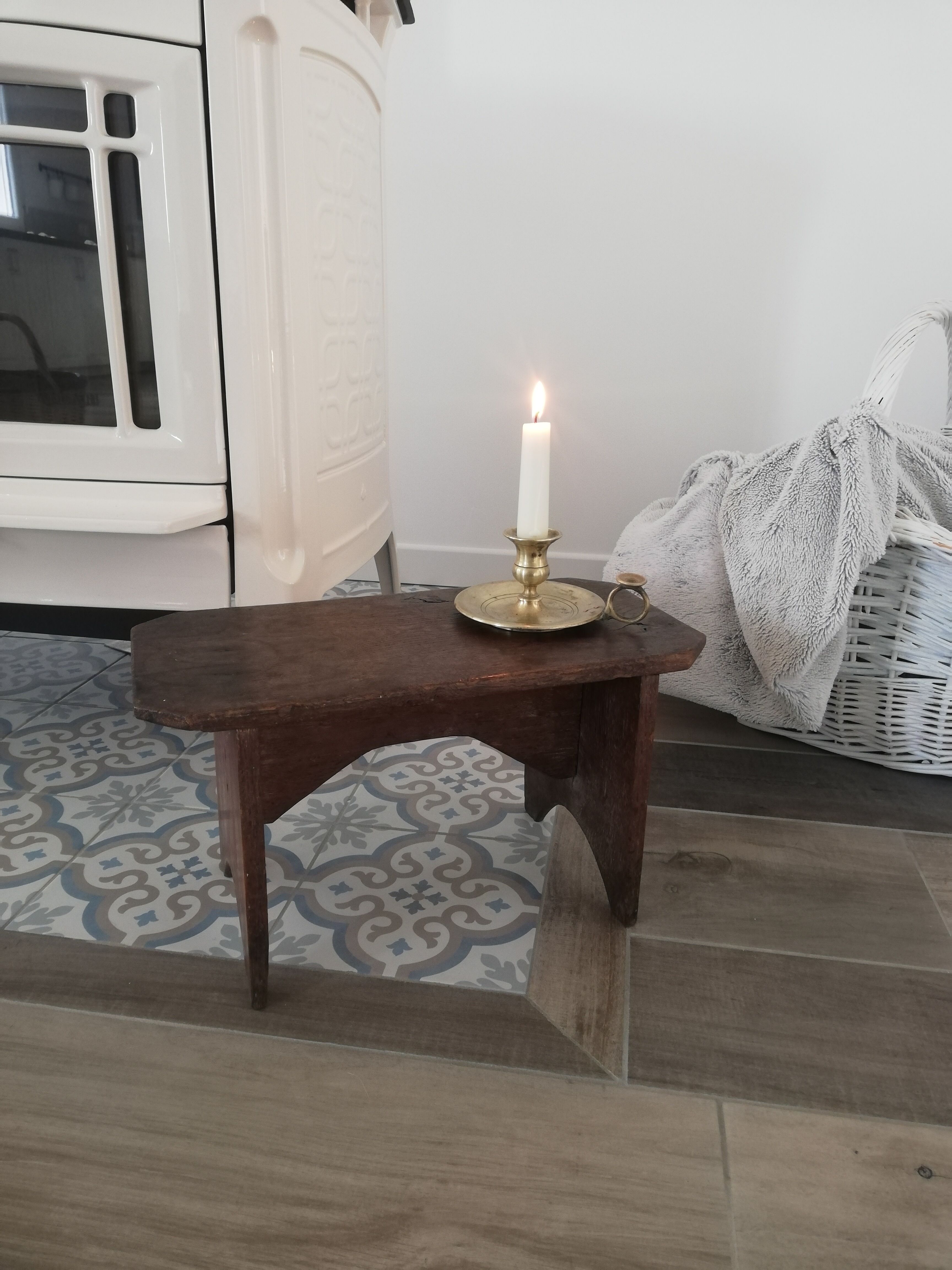 Farm stool / Vintage foot walk