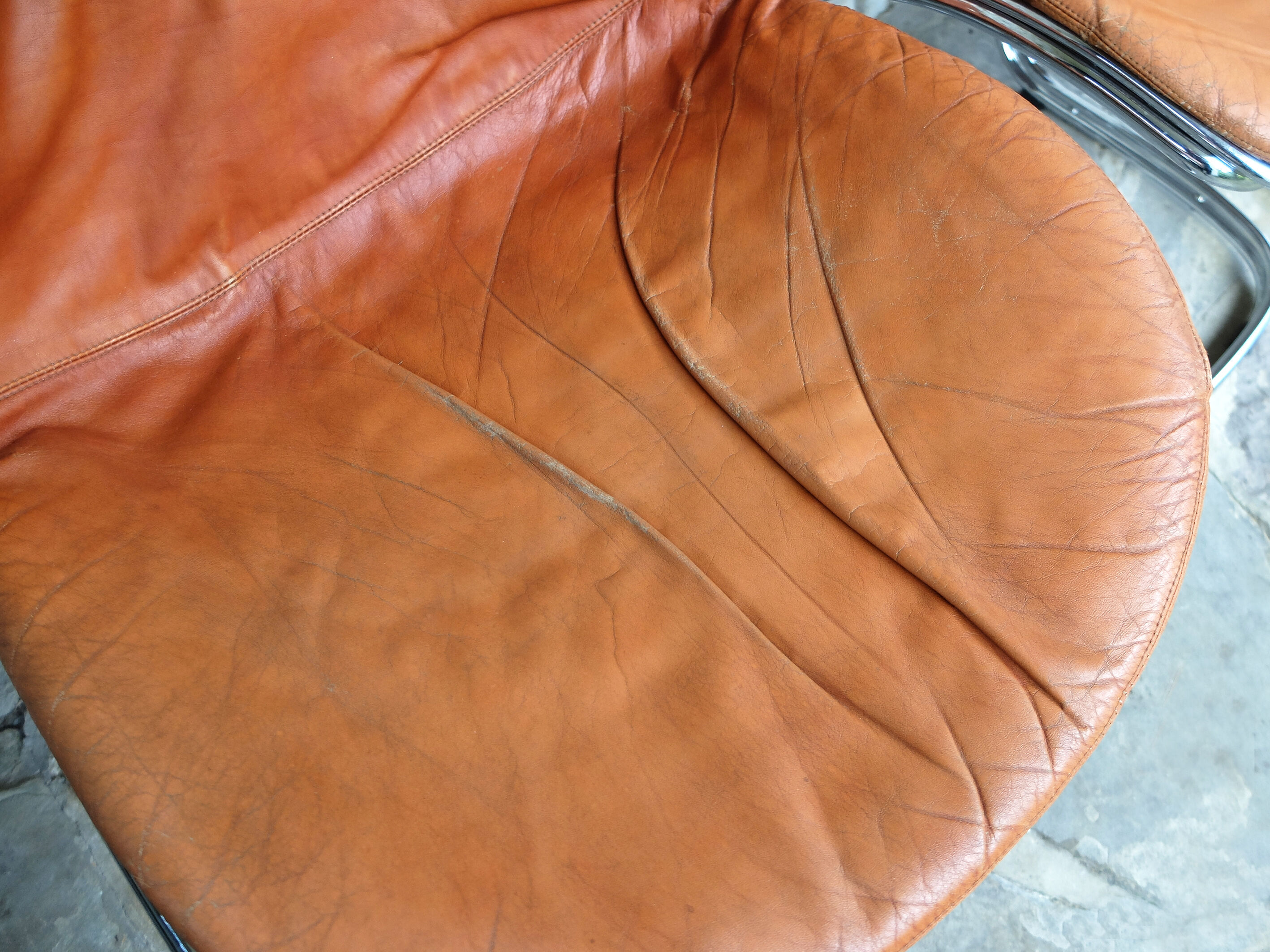 Series of 4 chairs Sabrina design Gastone Rinaldi for Rima, tawny leather, 1970