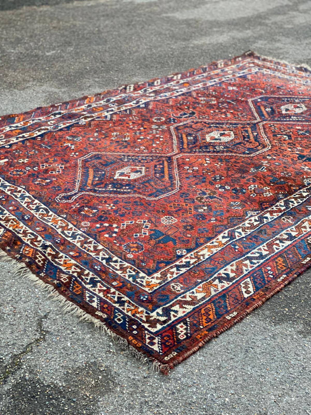 Persian wool oriental rug Iran burgundy handmade 230x320