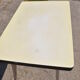 Table en formica