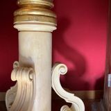 Italian Pedestal Column in White Lacquer and Gold Leaf