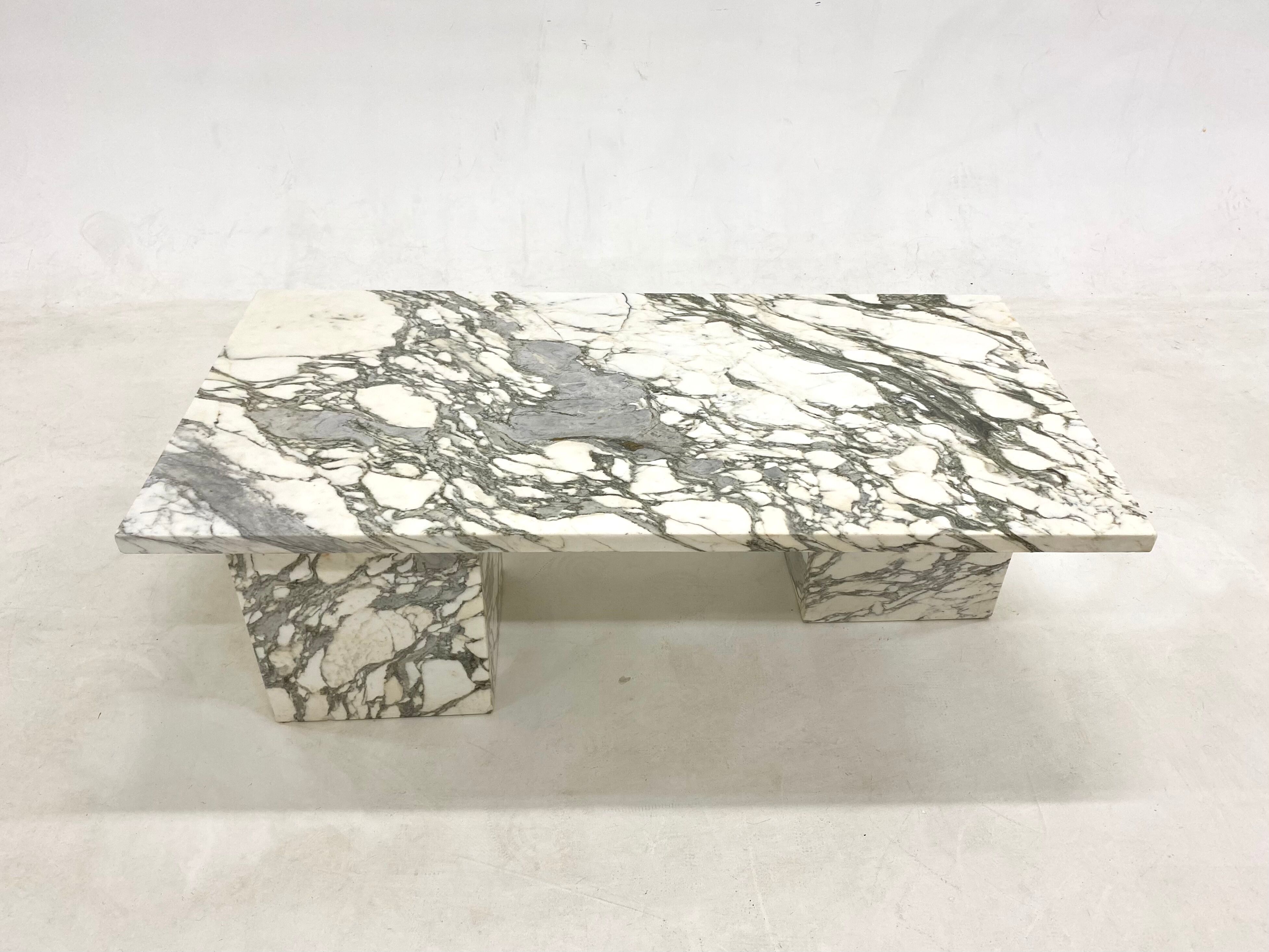 Marble coffee table Arabescato 70s