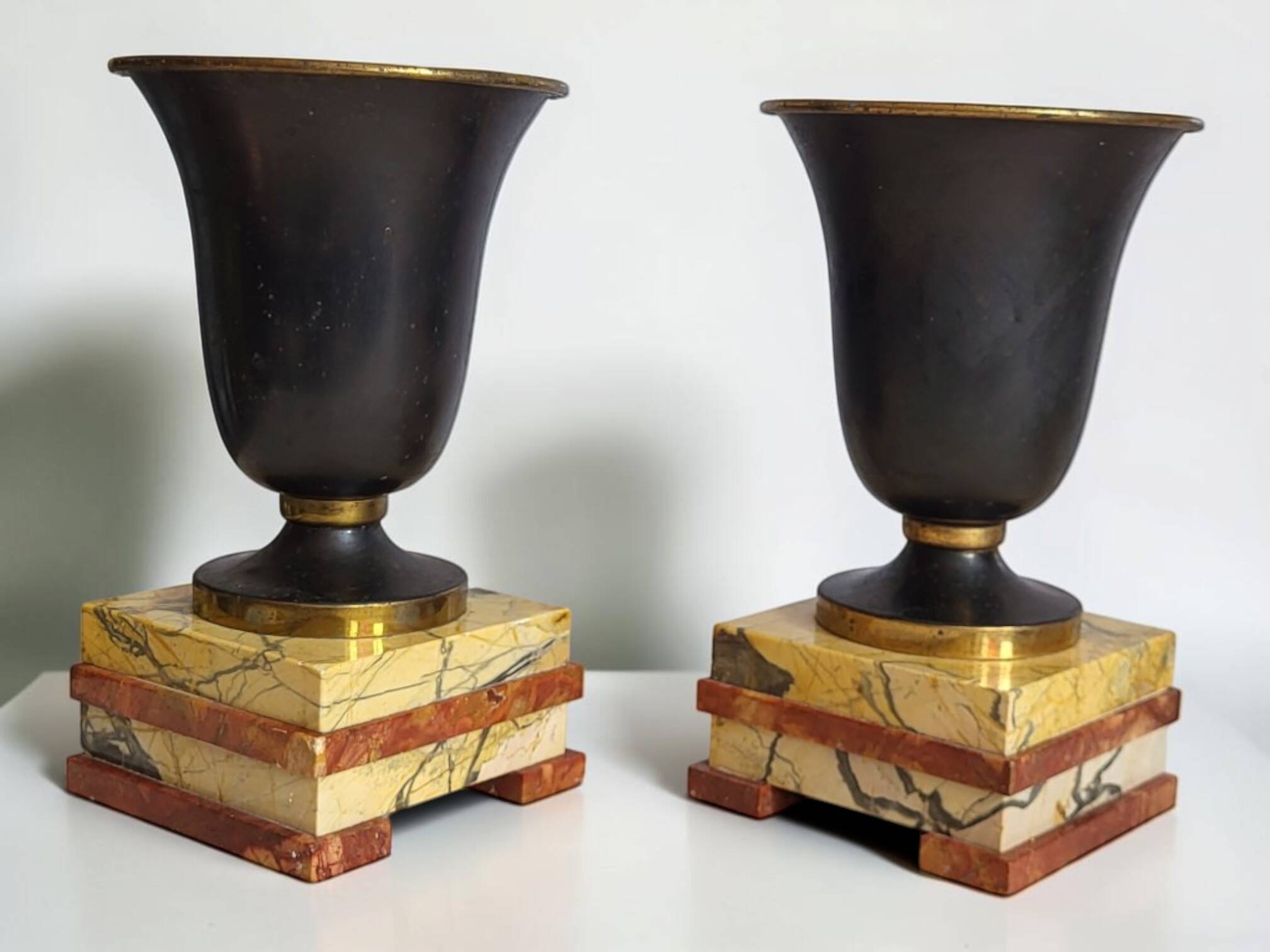 Paire de vases Art déco