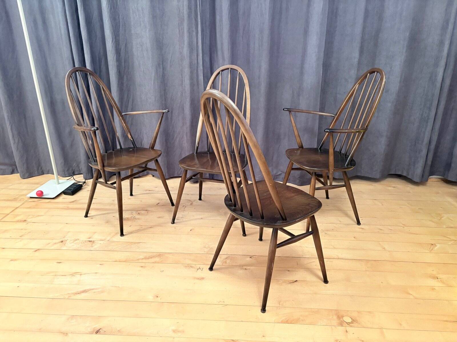 Quaker Windsor chairs by Lucian Ercolani for Ercol, United Kingdom, 1960s, set of 4