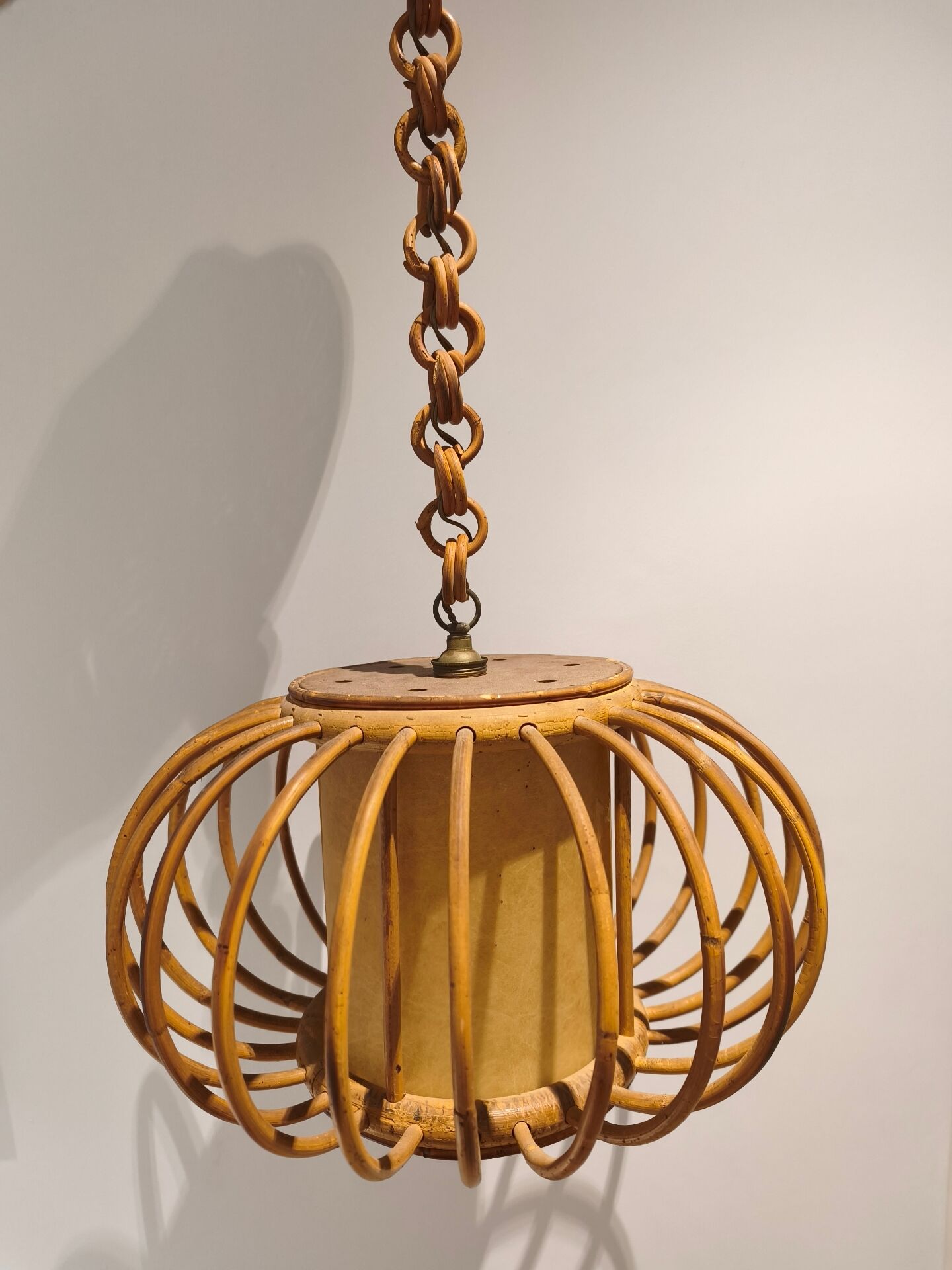 Suspension vintage en rotin 1960