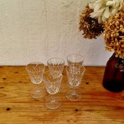 Lot de 5 verres à vin en verre ciselé vintage