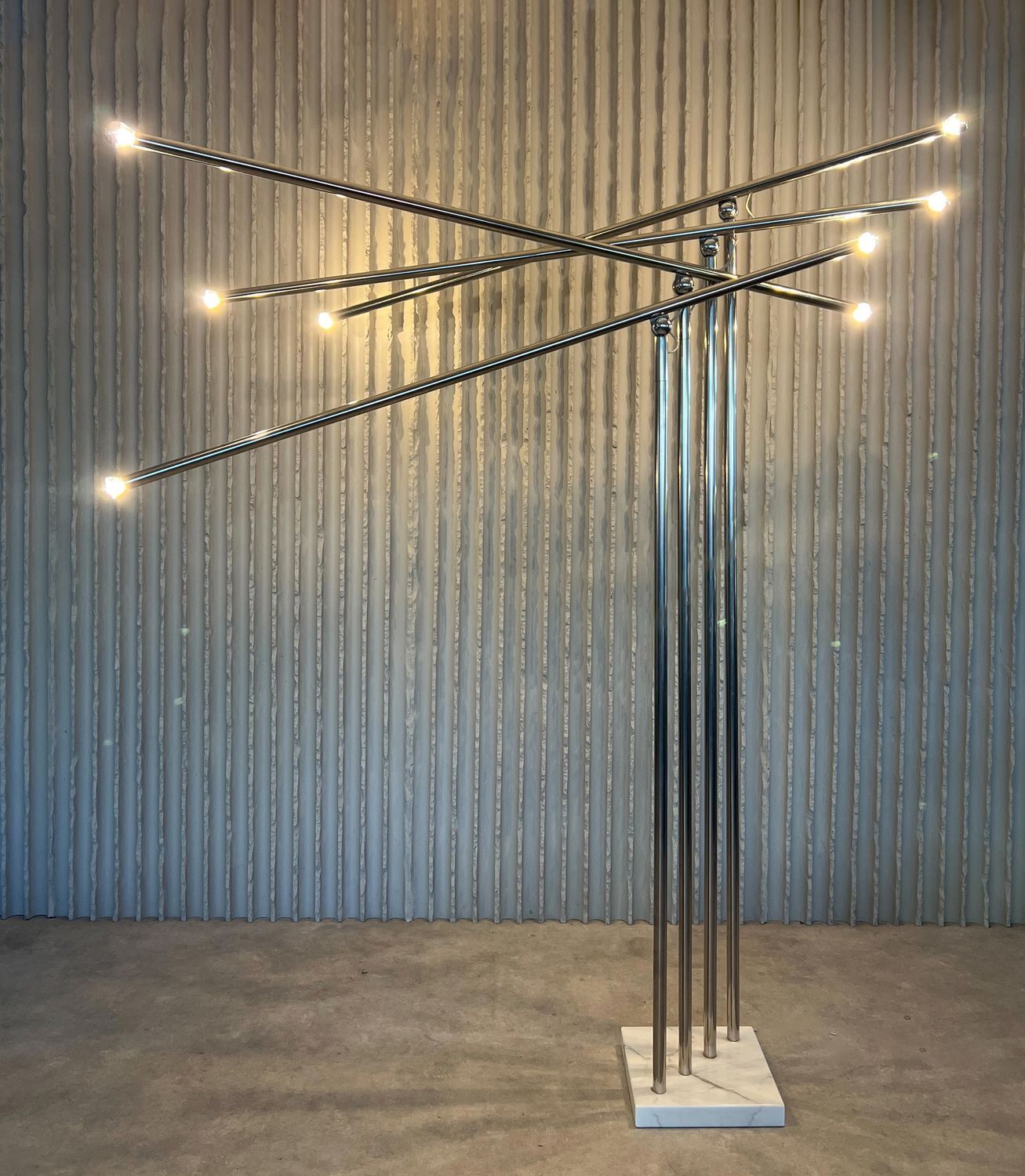 “Giraffa” Adjustable Floor Lamp by Sergio Moscheni for Selenova, Italy — 1970s