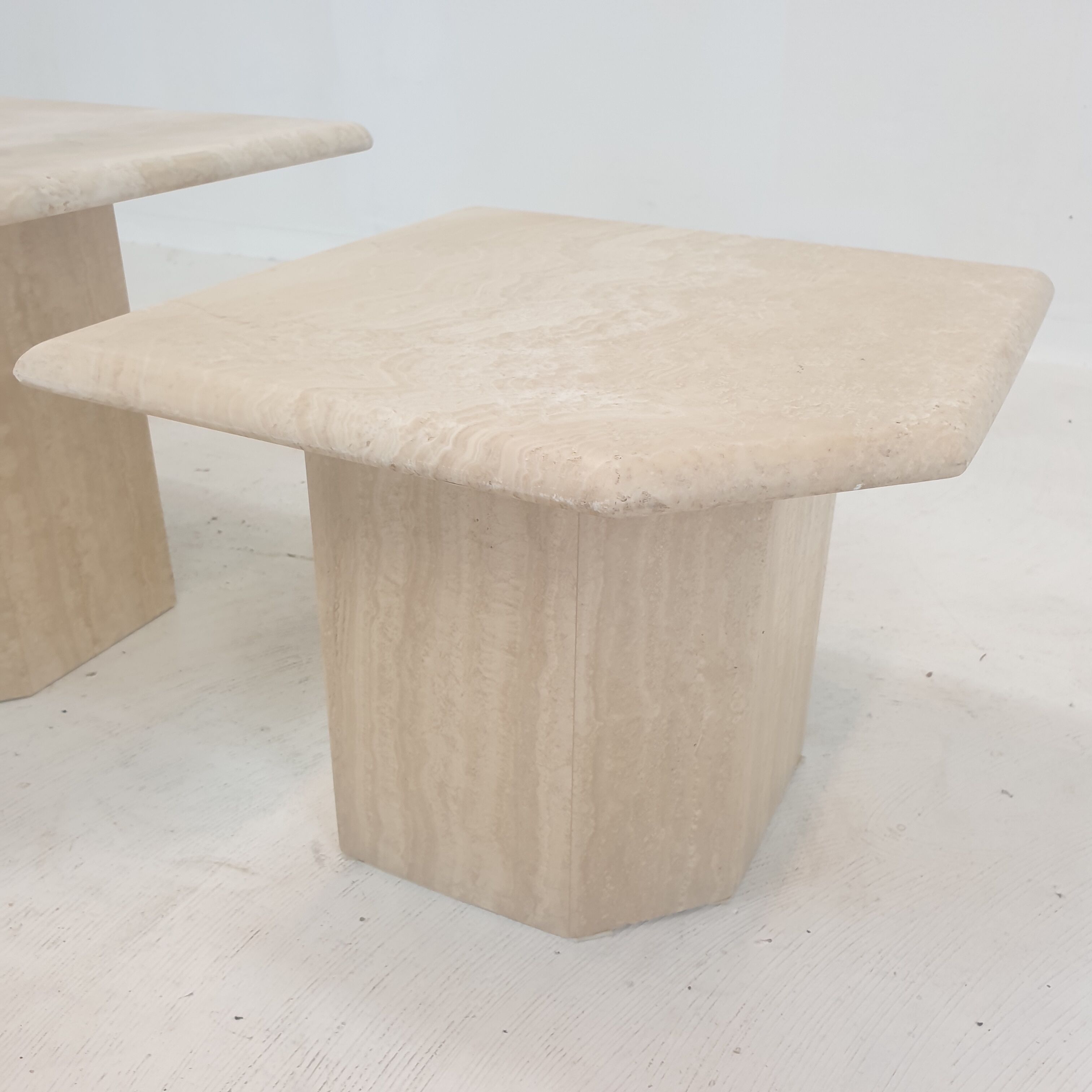Set of 3 italian travertine coffee or side tables, 1980s
