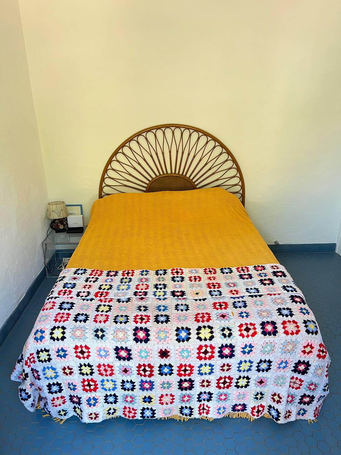 Vintage crochet plaid from the 70s