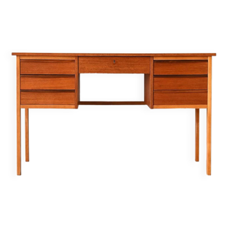 Bureau scandinave vintage en teck avec 7 tiroirs