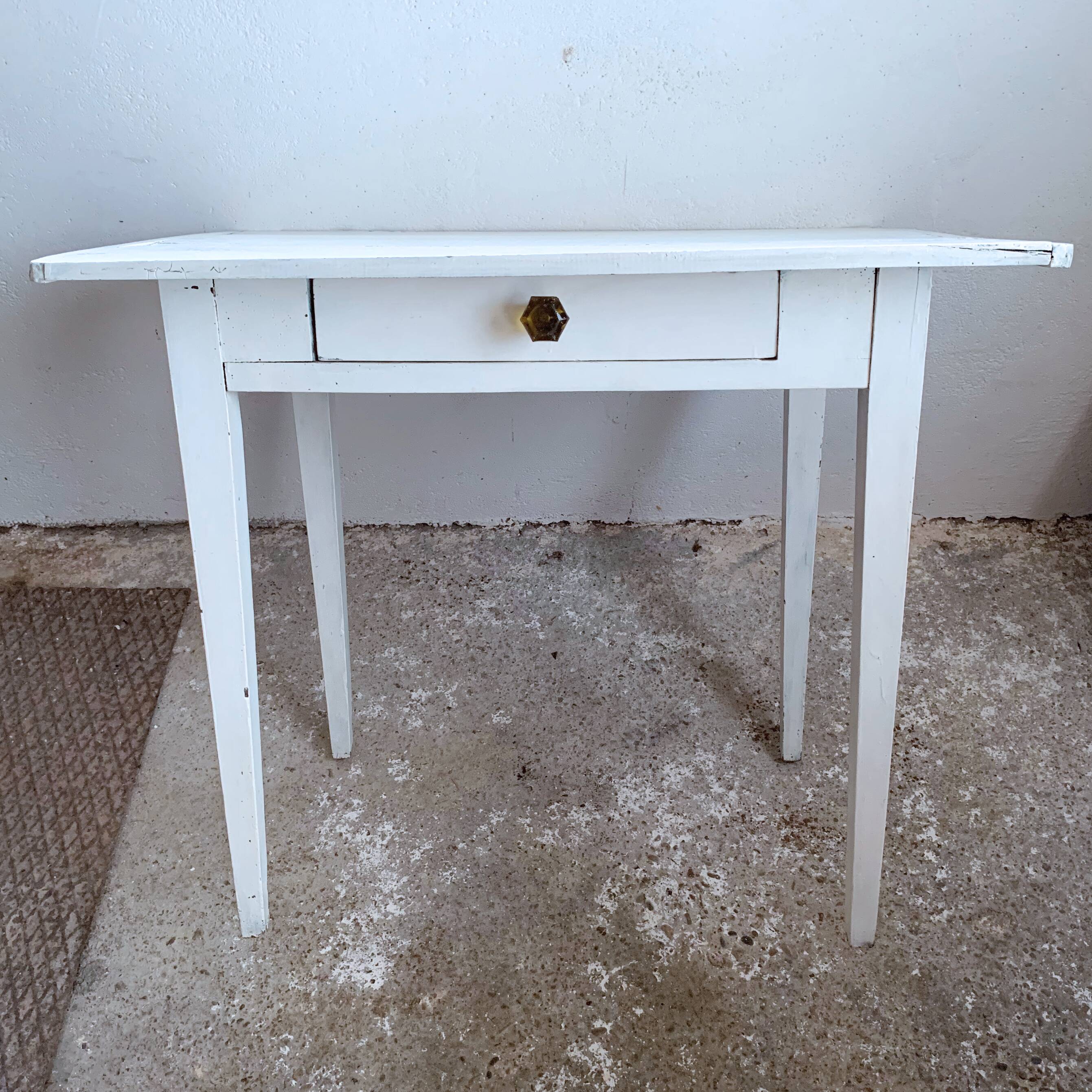 Desk table in its original white