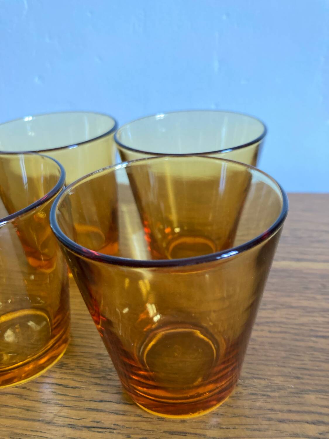 7 verres Vereco vintage en verre ambré