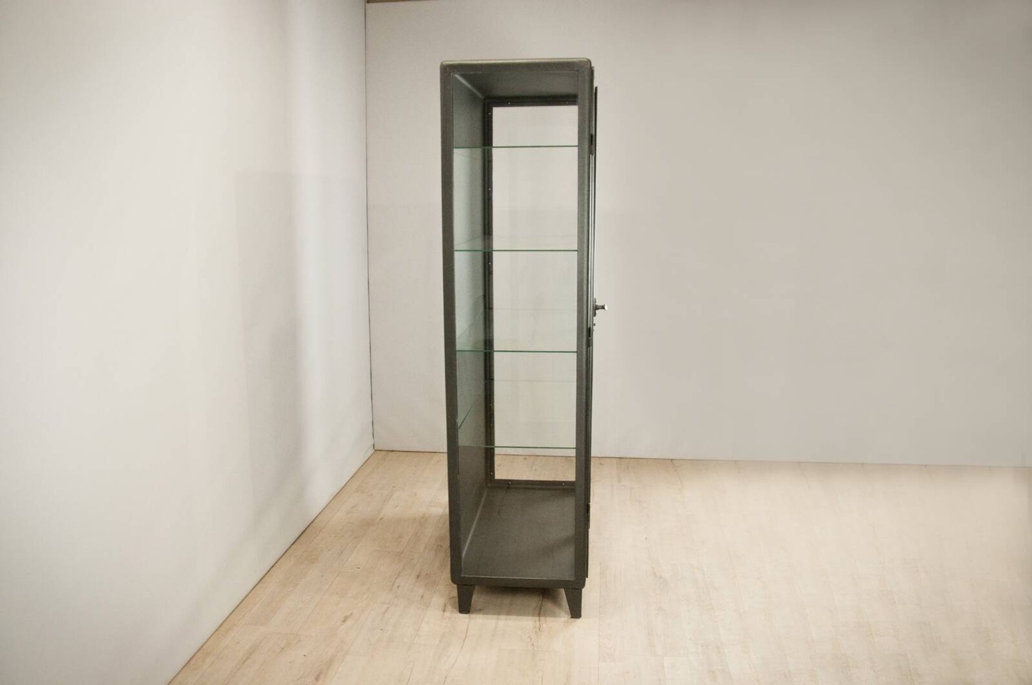 Armoire médicale mid-century, 1950s
