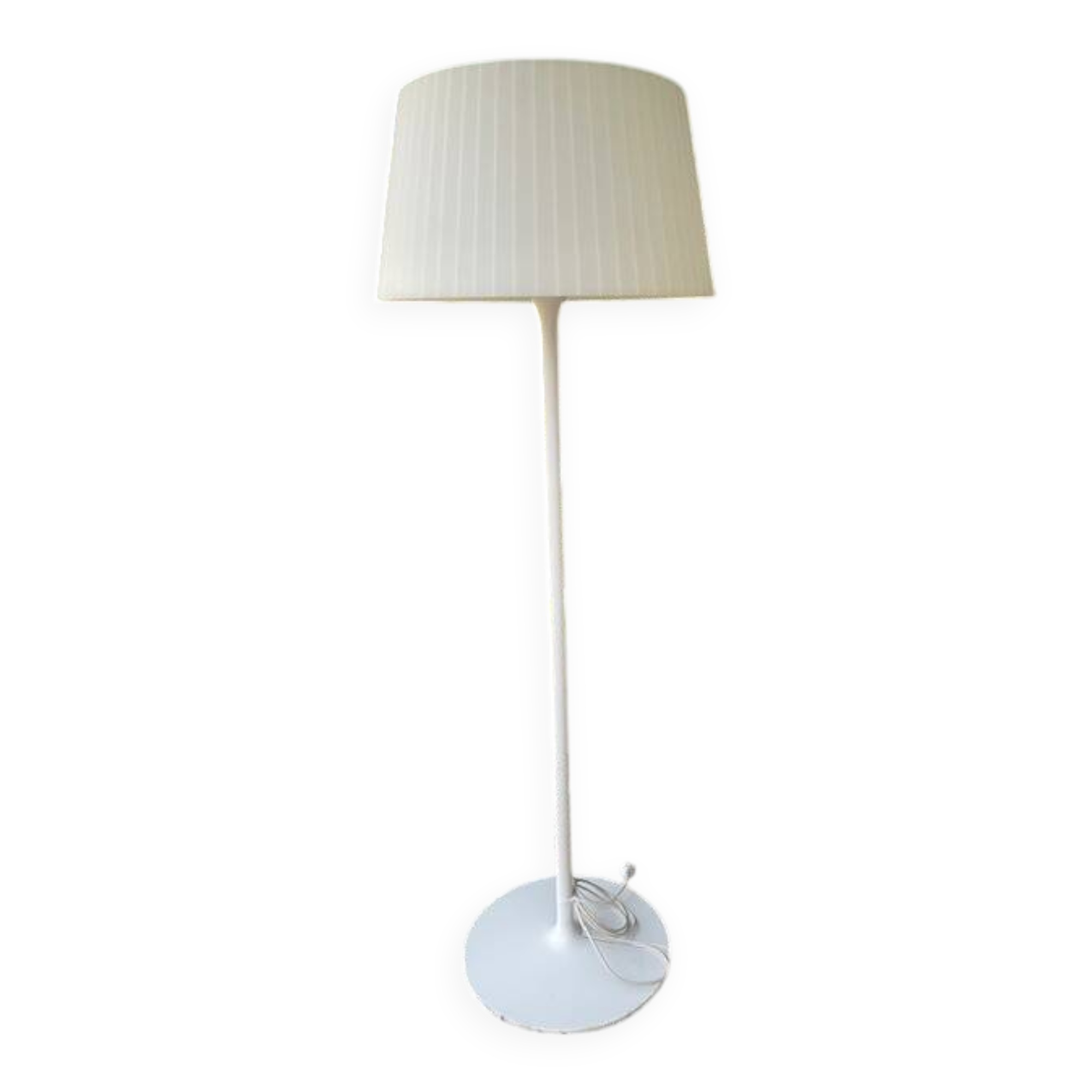 Large modernist designer floor lamp, Vibia pleats