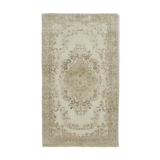 Turkish hand-knotted decorative 1970s beige carpet 170 cm x 295 cm