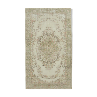 Turkish hand-knotted decorative 1970s beige carpet 170 cm x 295 cm