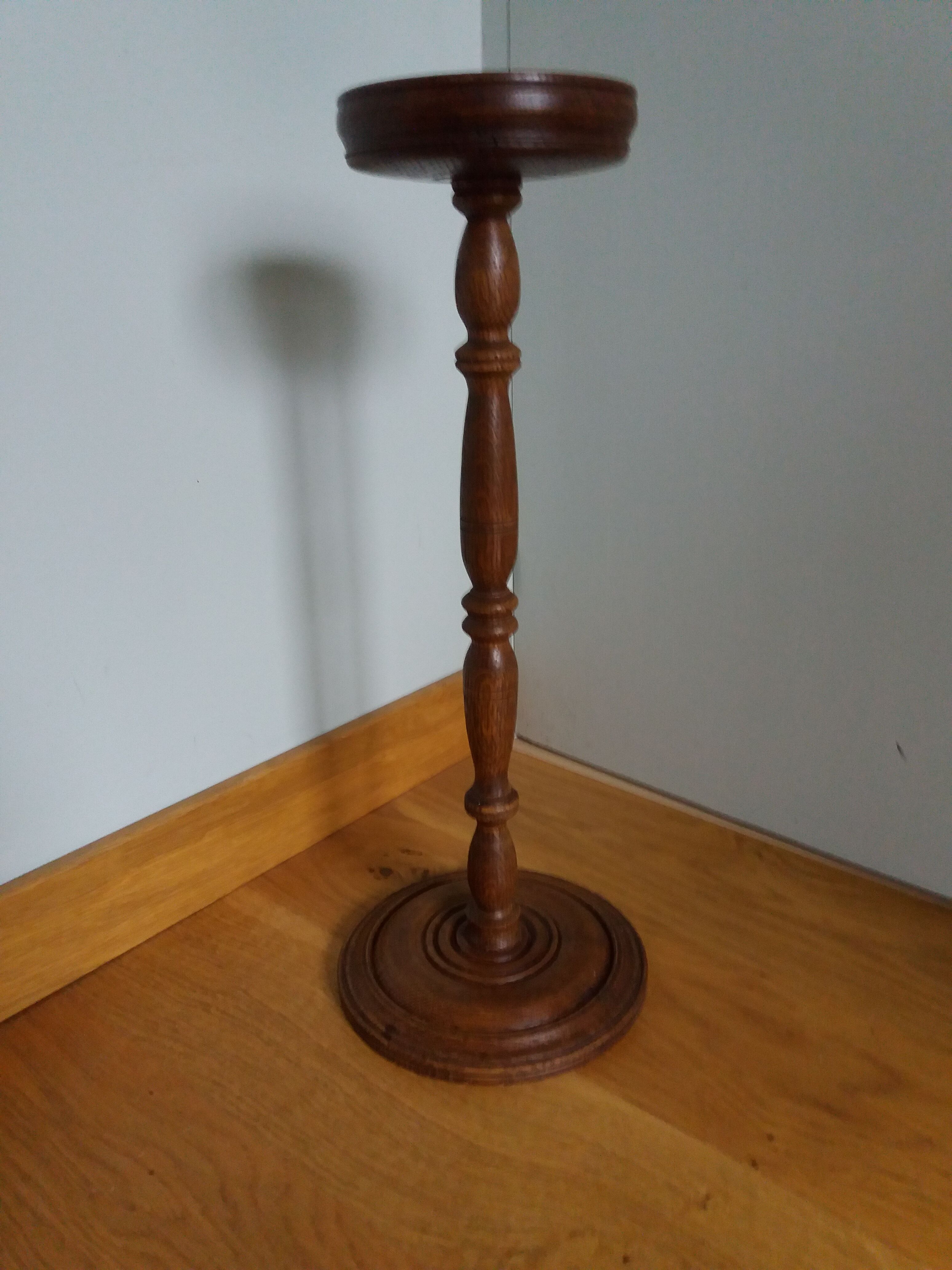 Turned wooden ashtray holder