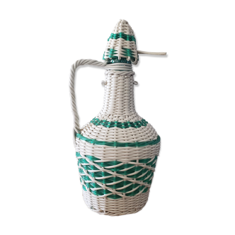 Scoubidou bottle with cap