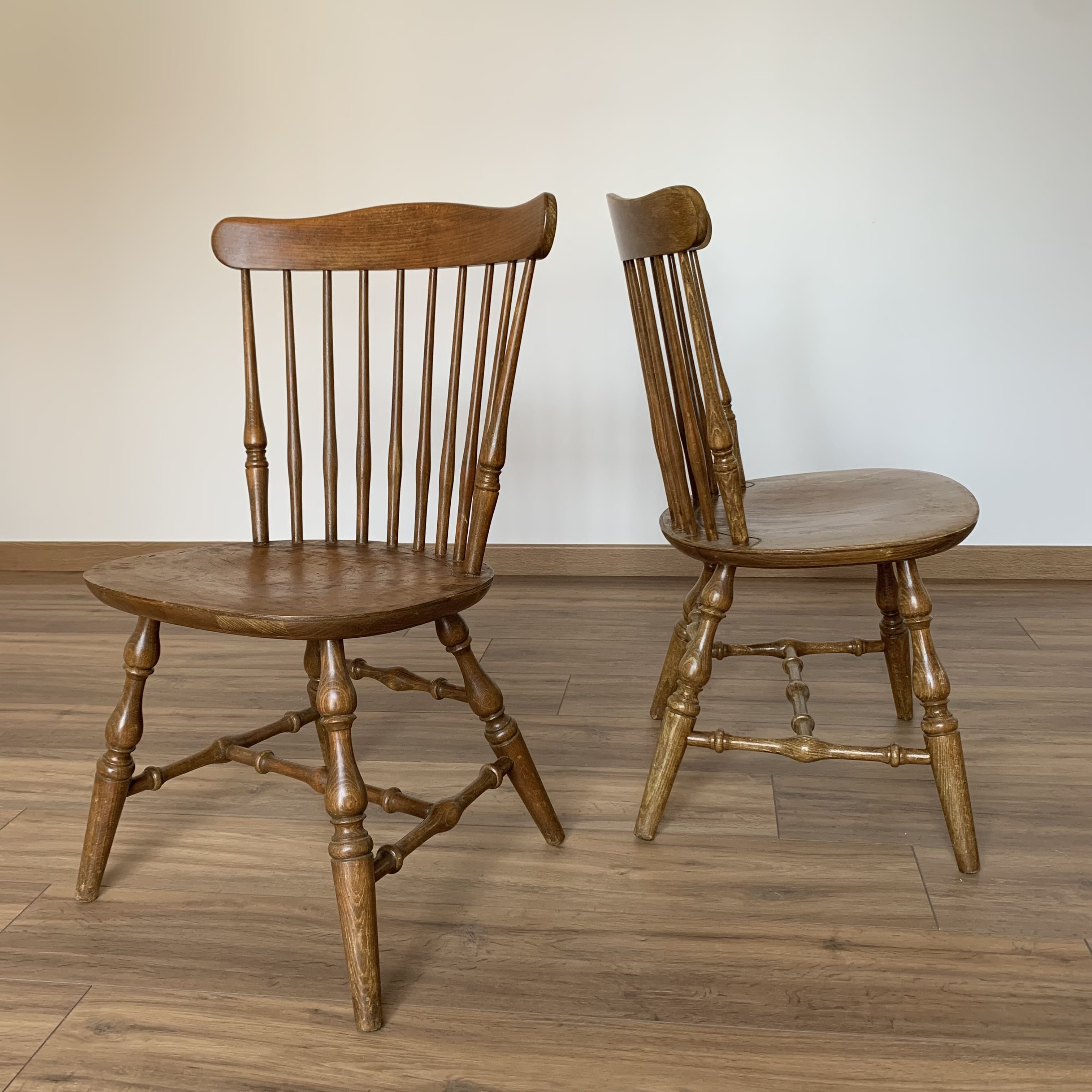 Pair of Windsor chairs