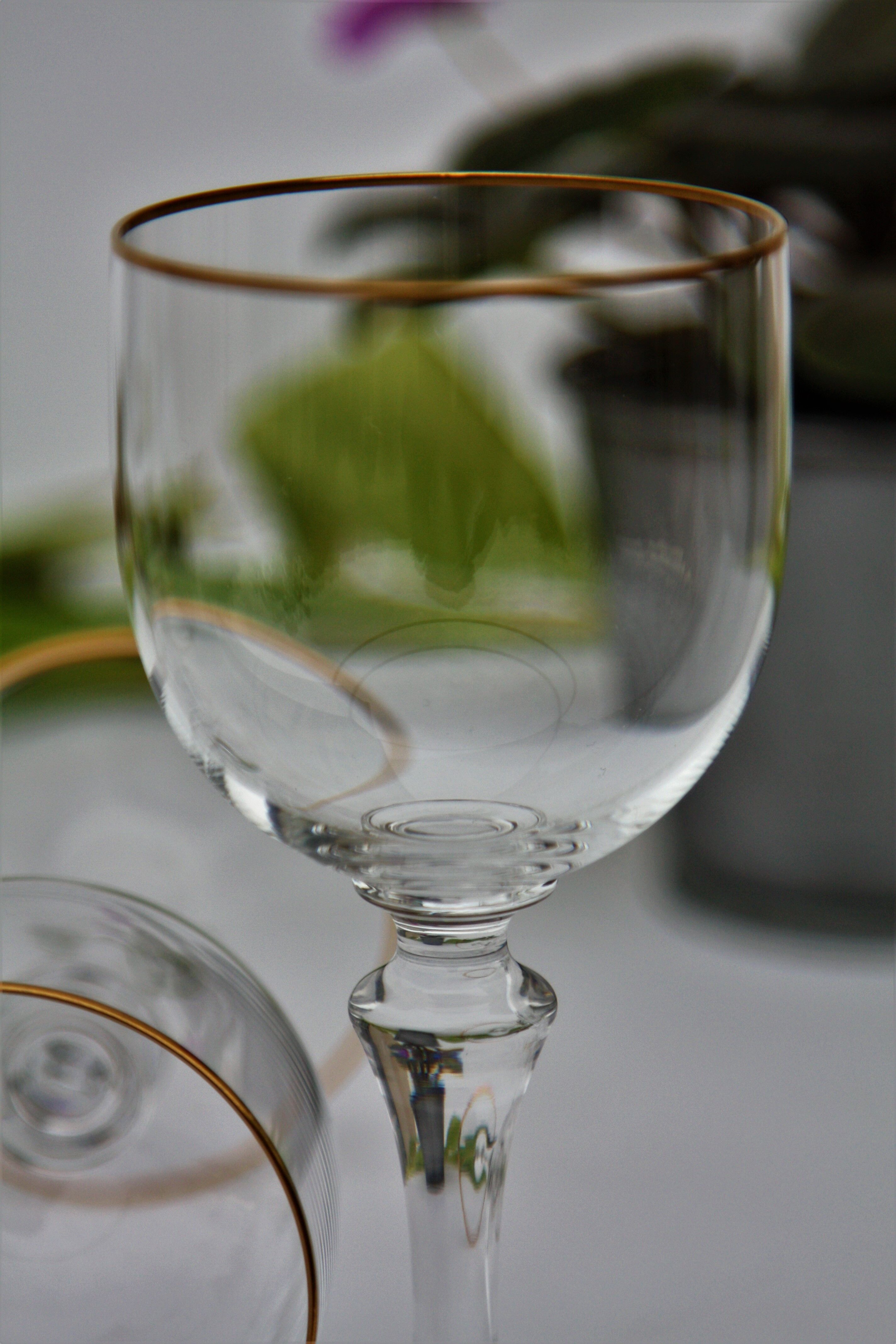 Pair of baccarat crystal glasses model mahora