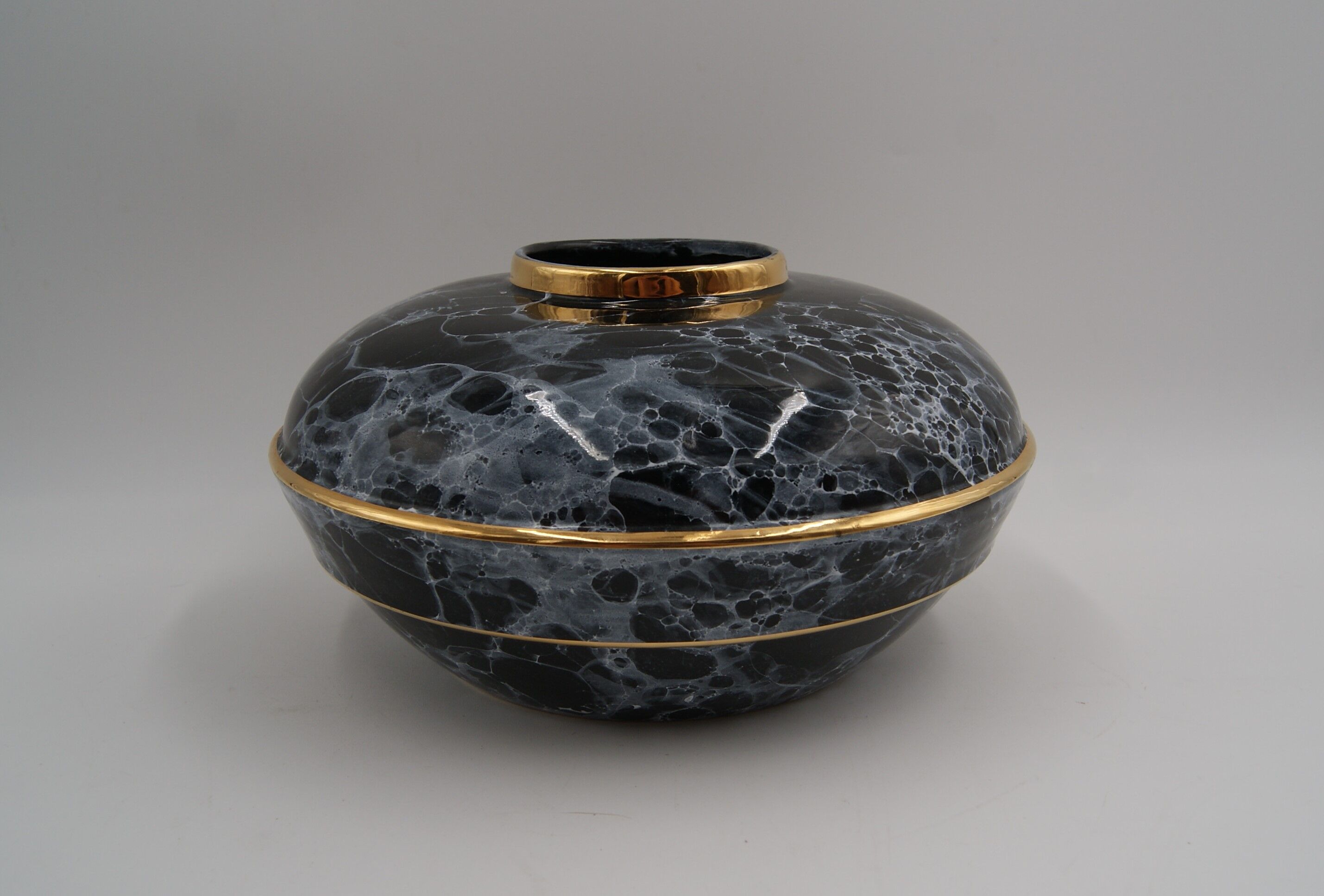 Vintage art deco ceramic top vase