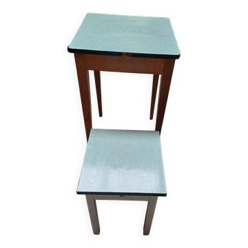Formica table with tapered wooden legs + stool