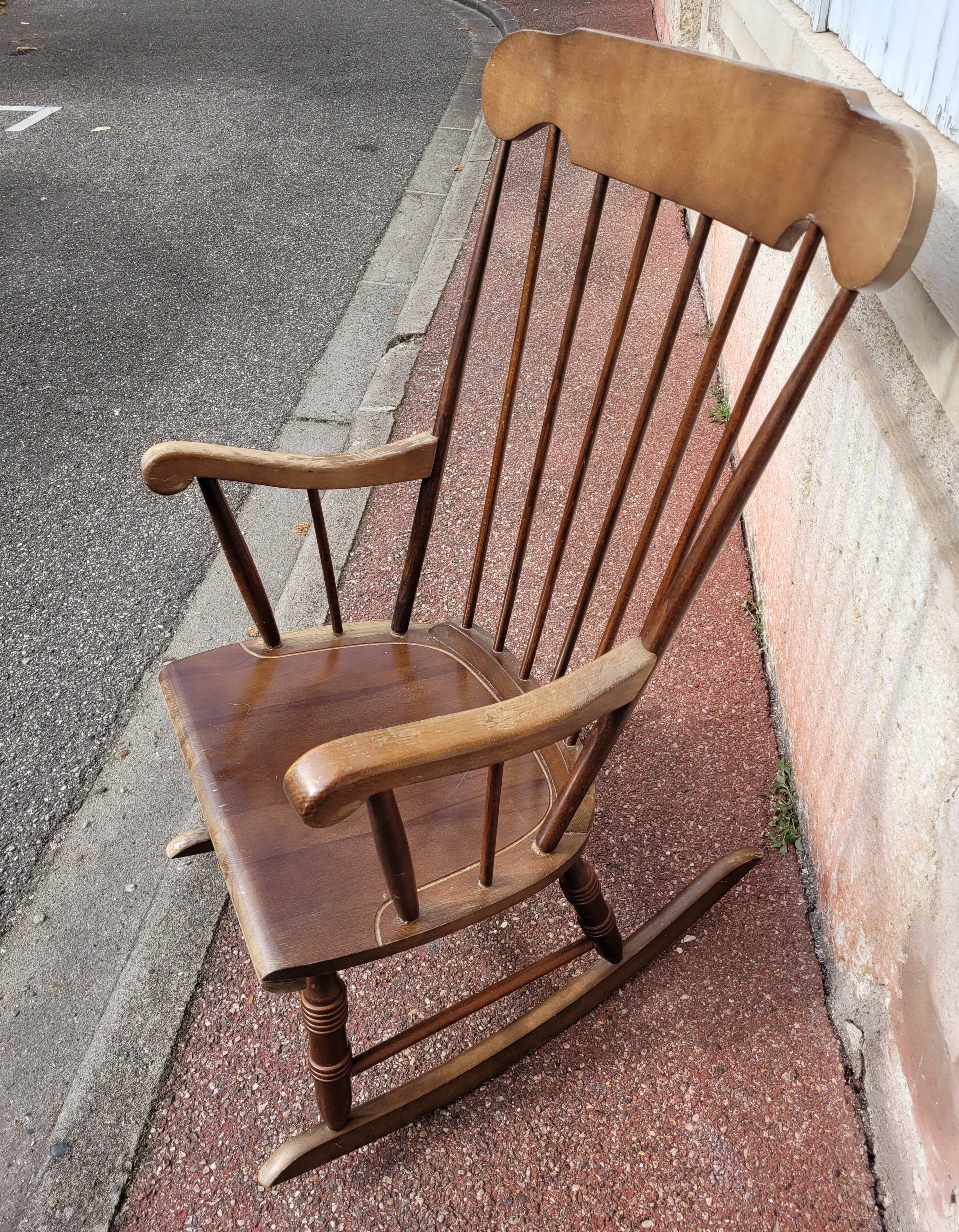 Fauteuil à bascule