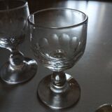 4 verres à liqueur anciens