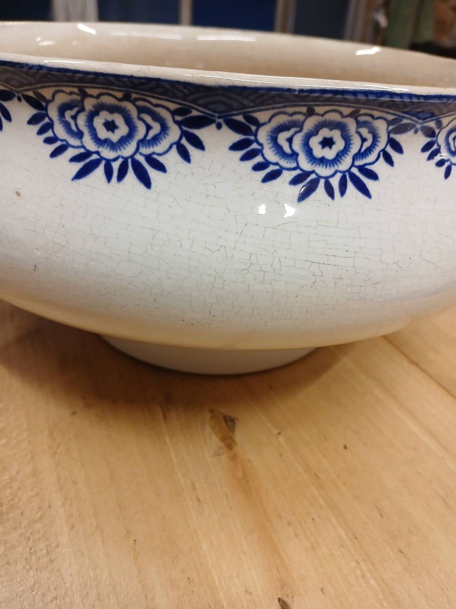 Old soup tureen Digoin and Sarreguemines