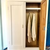 Petite armoire penderie
