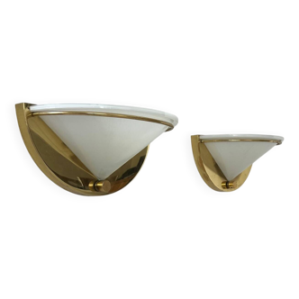 Pair of vintage wall lights, brass and opaline glass, Italy 1970