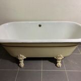Cast iron bathtub