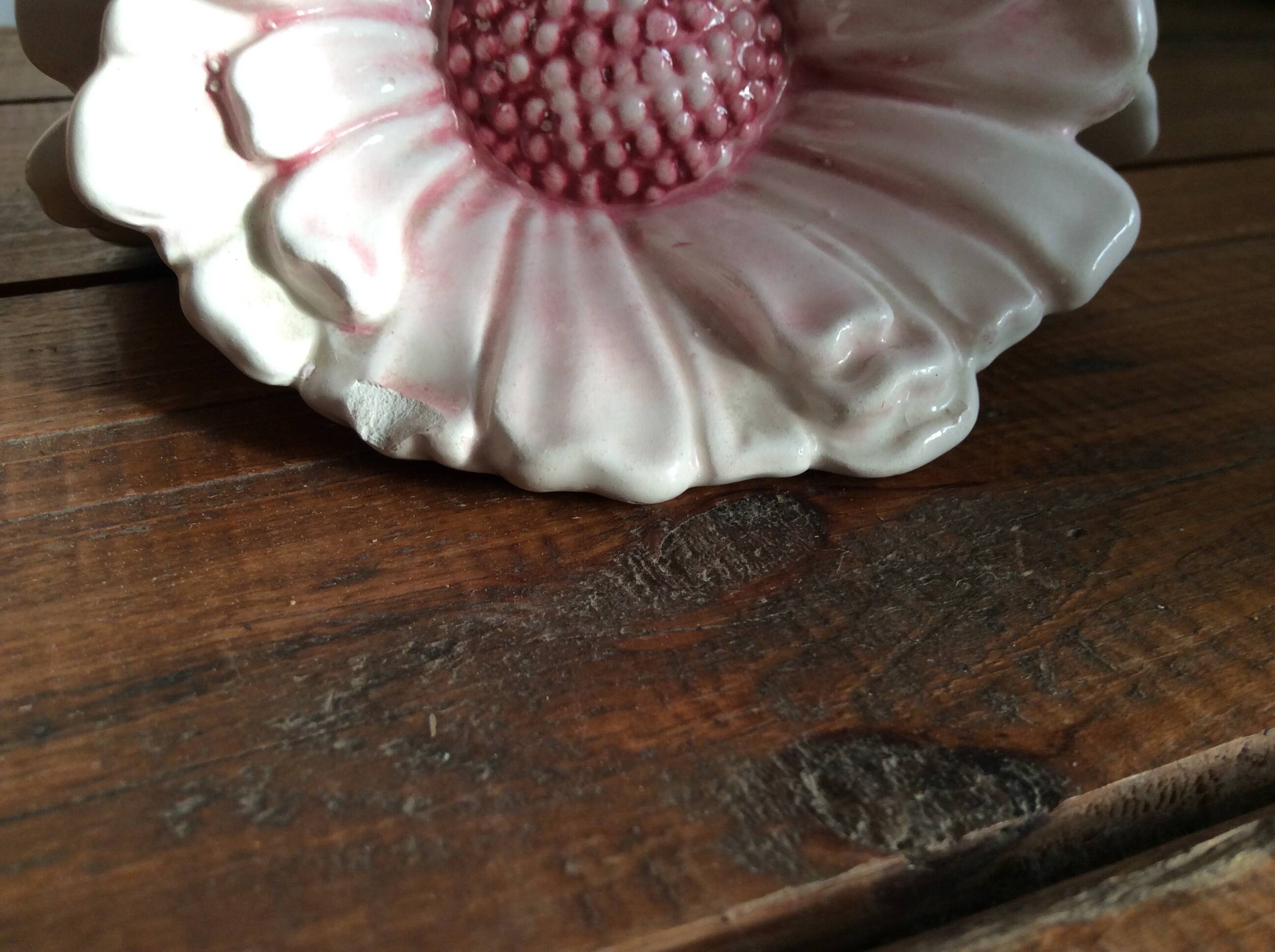 Slush candle holder