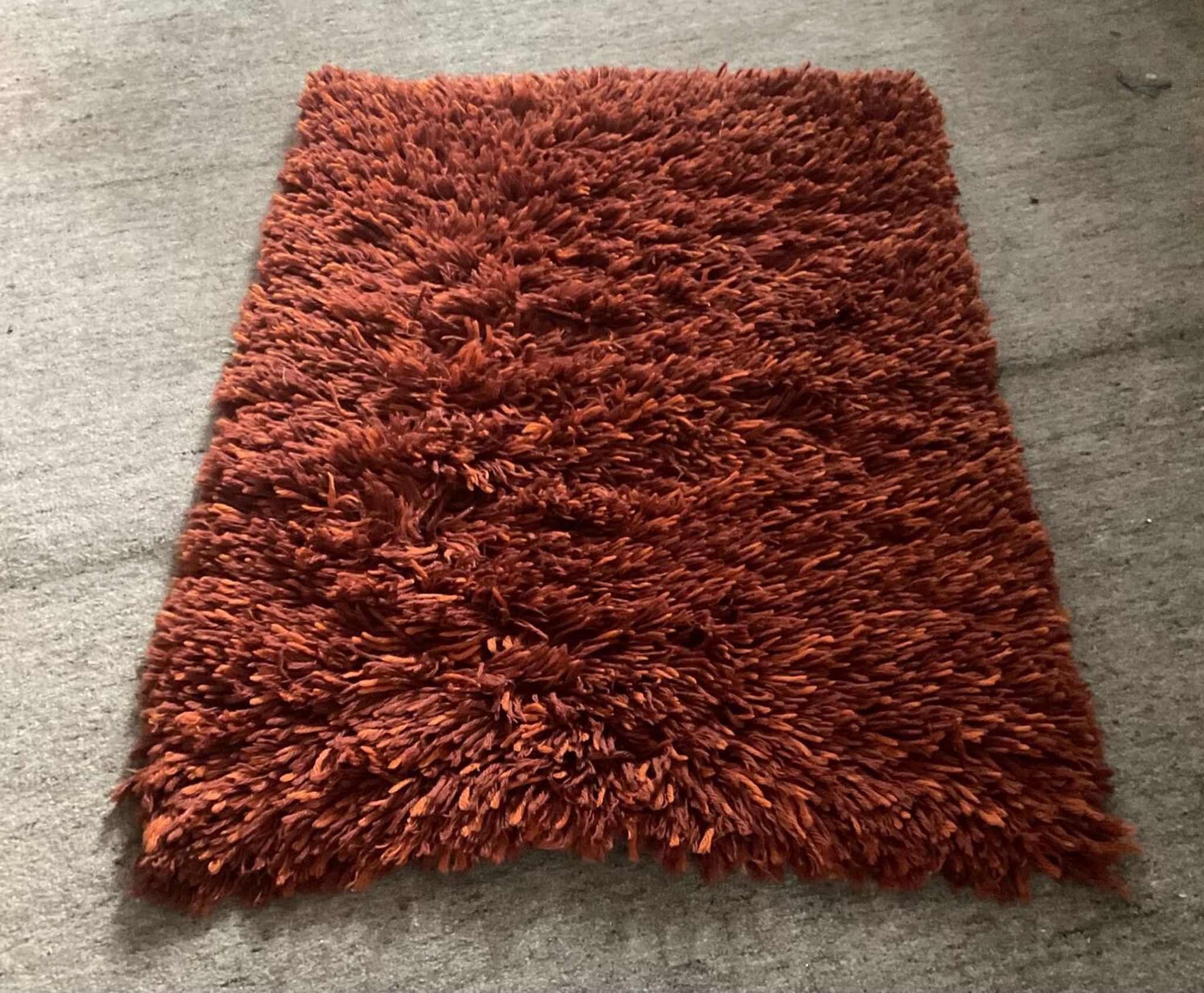 Tapis vintage en laine tissée 