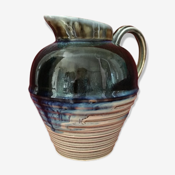 Vase pichet vintage aux couleurs bleues dégradées en céramique , base beige