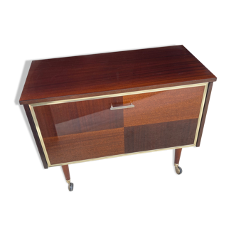 Meuble TV bar en formica