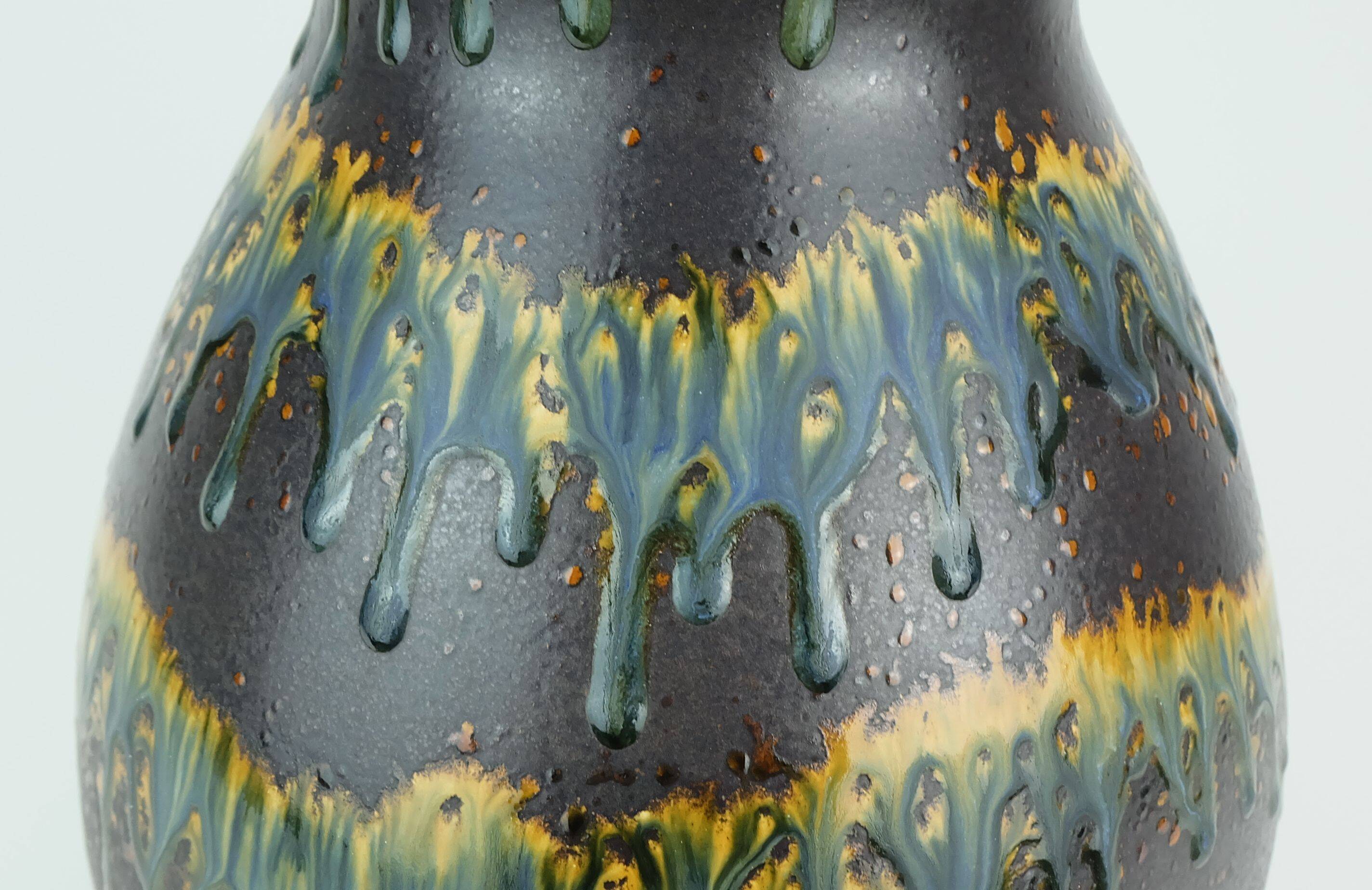 mid century vase dumler & breiden vase model 122/30 with rare colorful patt