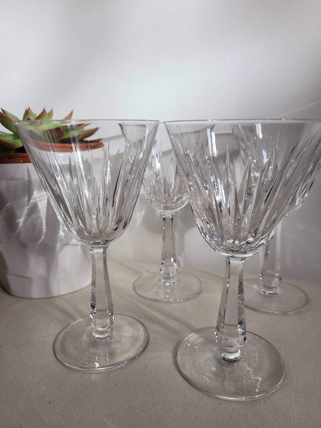 Set of 4 Villeroy and Boch water glasses
