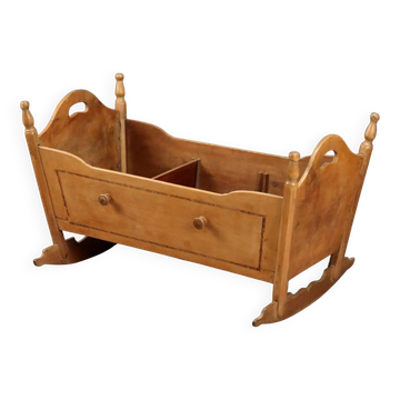 Berceau ancien en bois fruitier et érable, Italie, XXe siècle