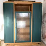 Wardrobe dating from the early 20th century