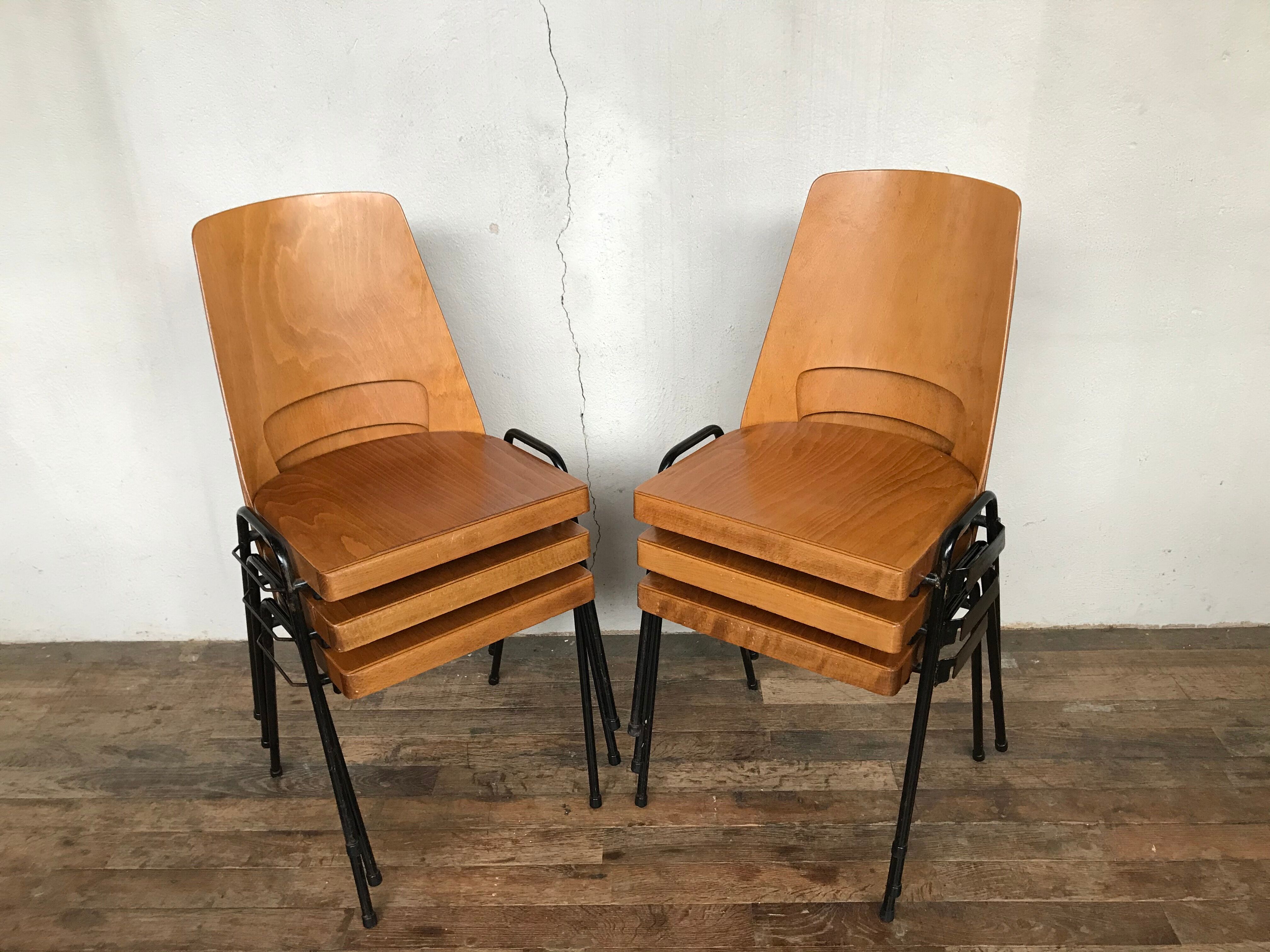 Series of 6 vintage chairs Baumann in beech design year 1950 1960