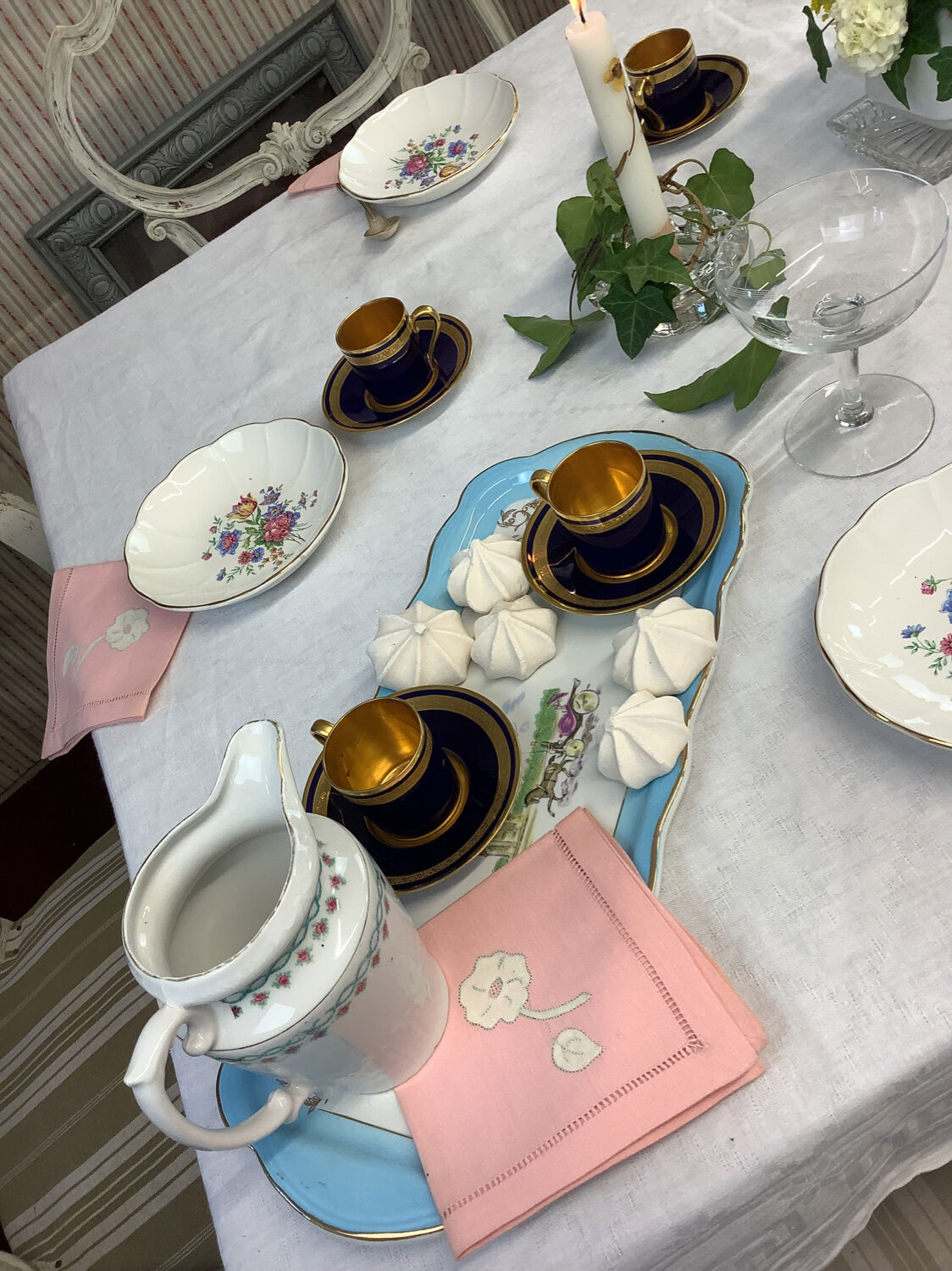 6 cups & saucers Tours porcelain