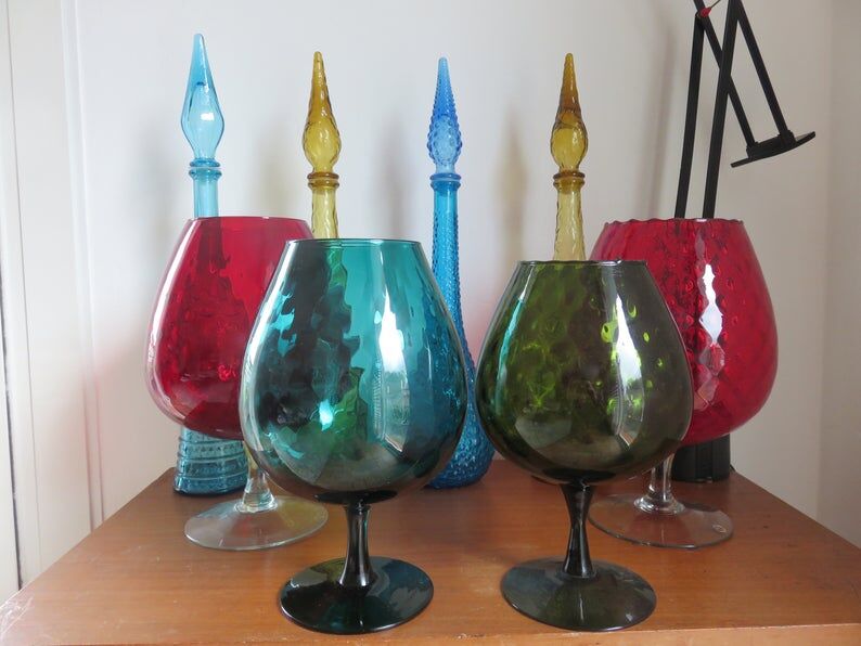 Italy glass vase in turquoise green 70s