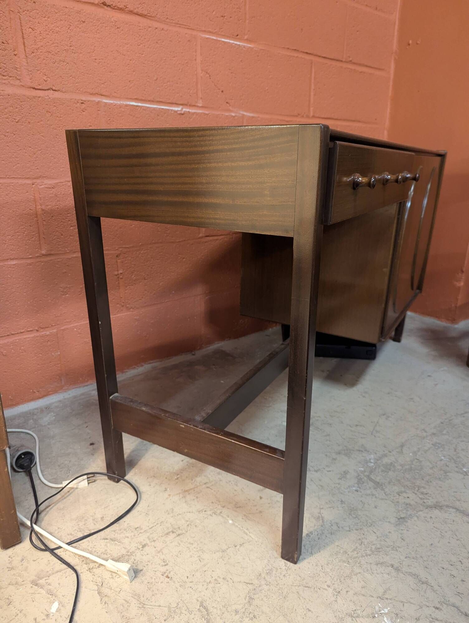 Mahogany desk by Jacques Auville