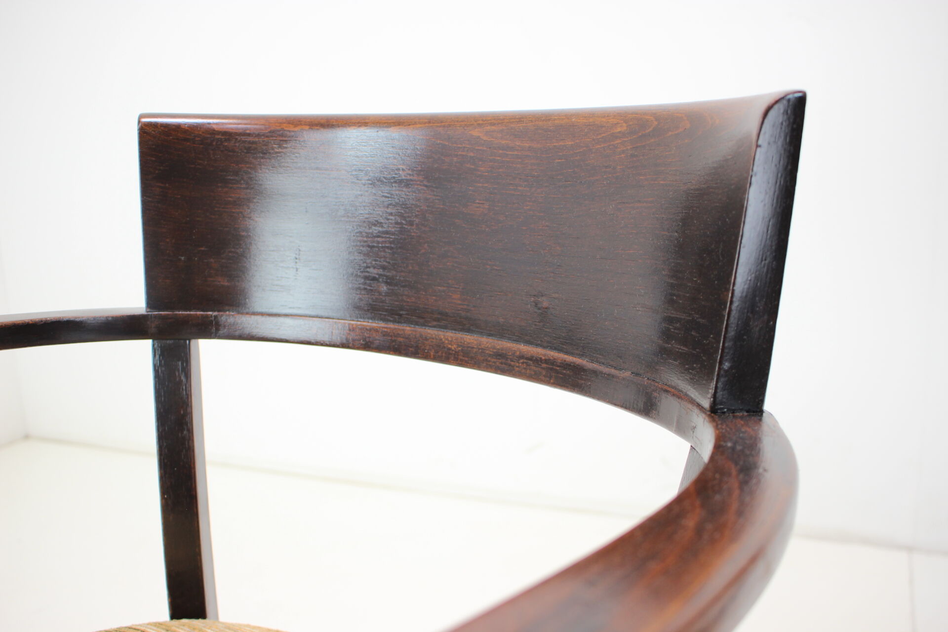 Chairs H-224 by Jindřich Halabala 1930s, Czechoslovakia