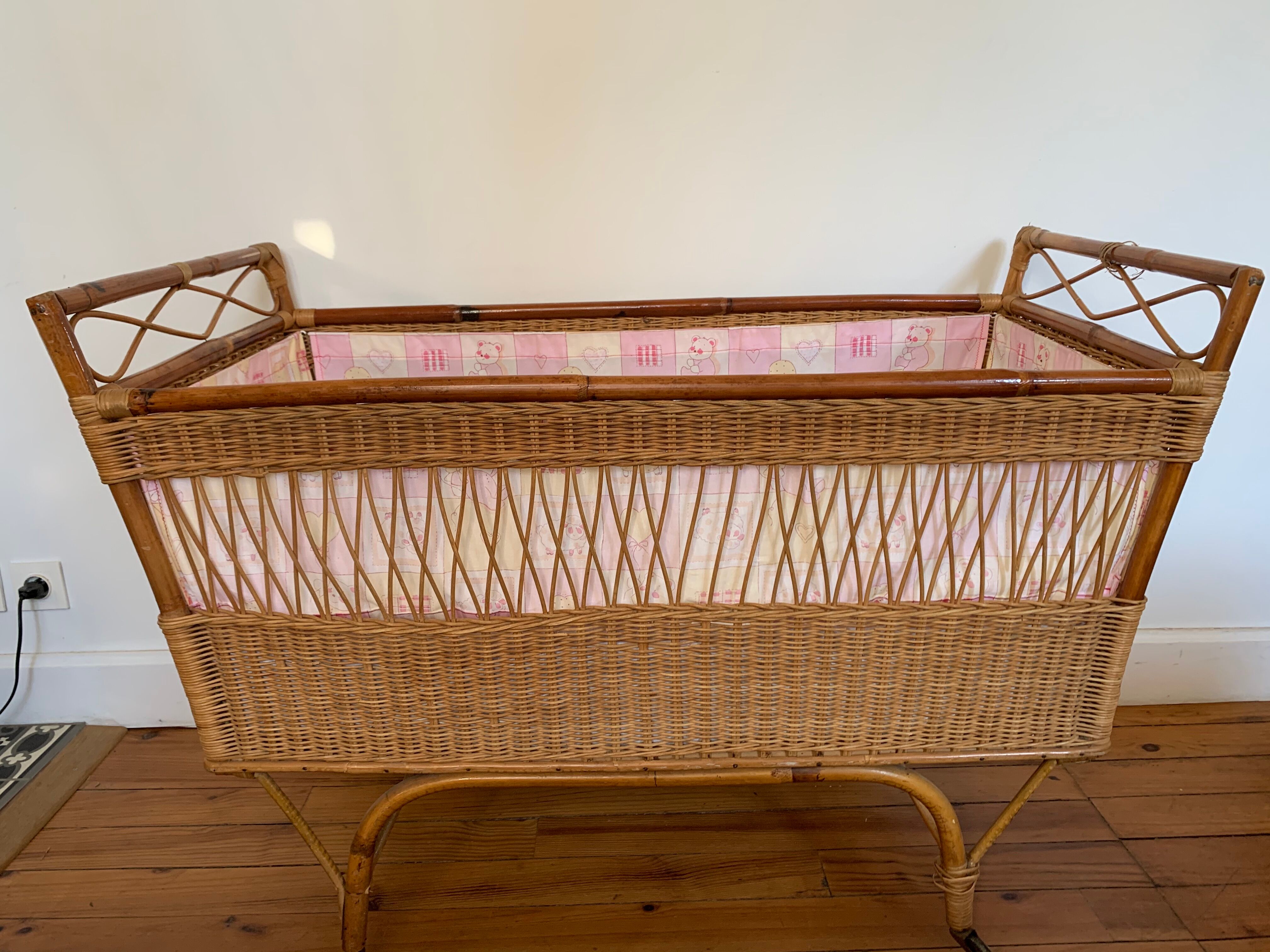 Baby rattan bed