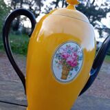 Yellow and black teapot, floral medallion, Deuschland porcelain, circa 1920