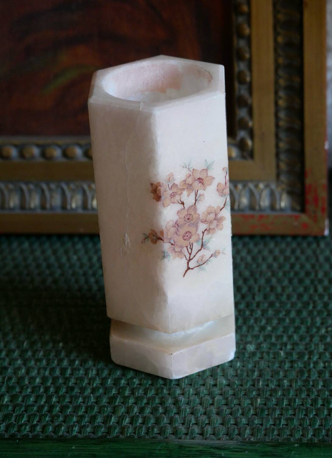 Pink alabaster vase – vintage decorative piece
