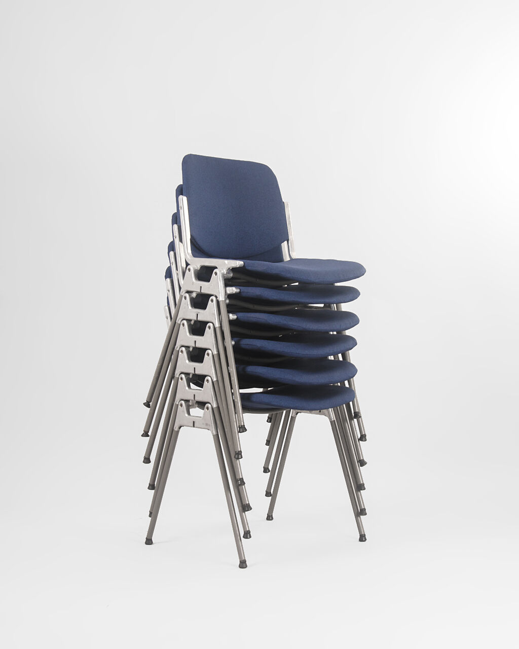 Set of six DSC 106 chairs by Giancarlo Piretti For Castelli