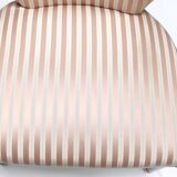Paire de fauteuils cocktails vintage en satin beige, 1950